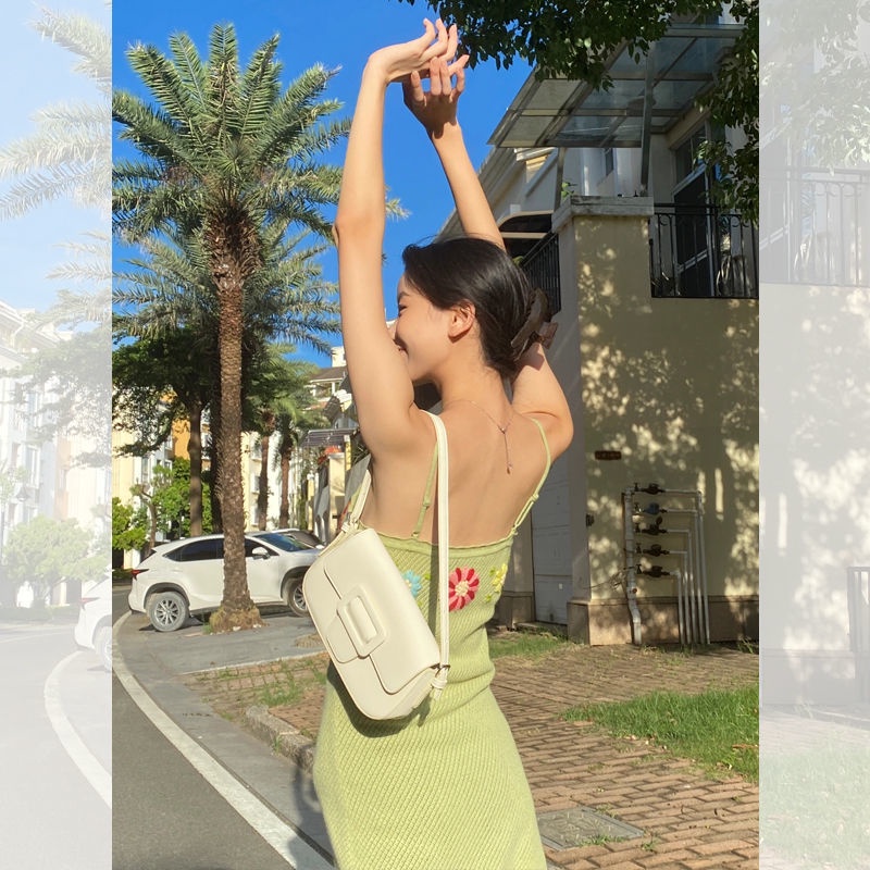 French green pure desire suspender dress, women's texture, high sense of design, small people wear summer short skirts