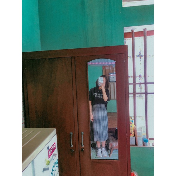 Chân váy dáng dài mẫu kẻ