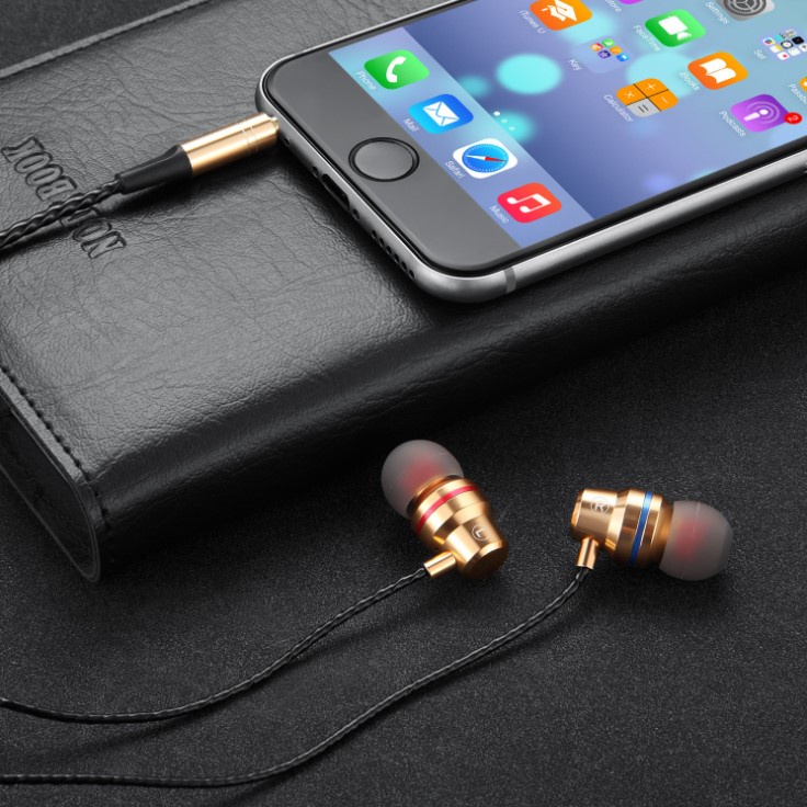 Tai nghe nhét tai điện thoại in ear a1 gaming có dây chính hãng giá rẻ nghe nhạc chống ồn chống nước cho máy tính laptop