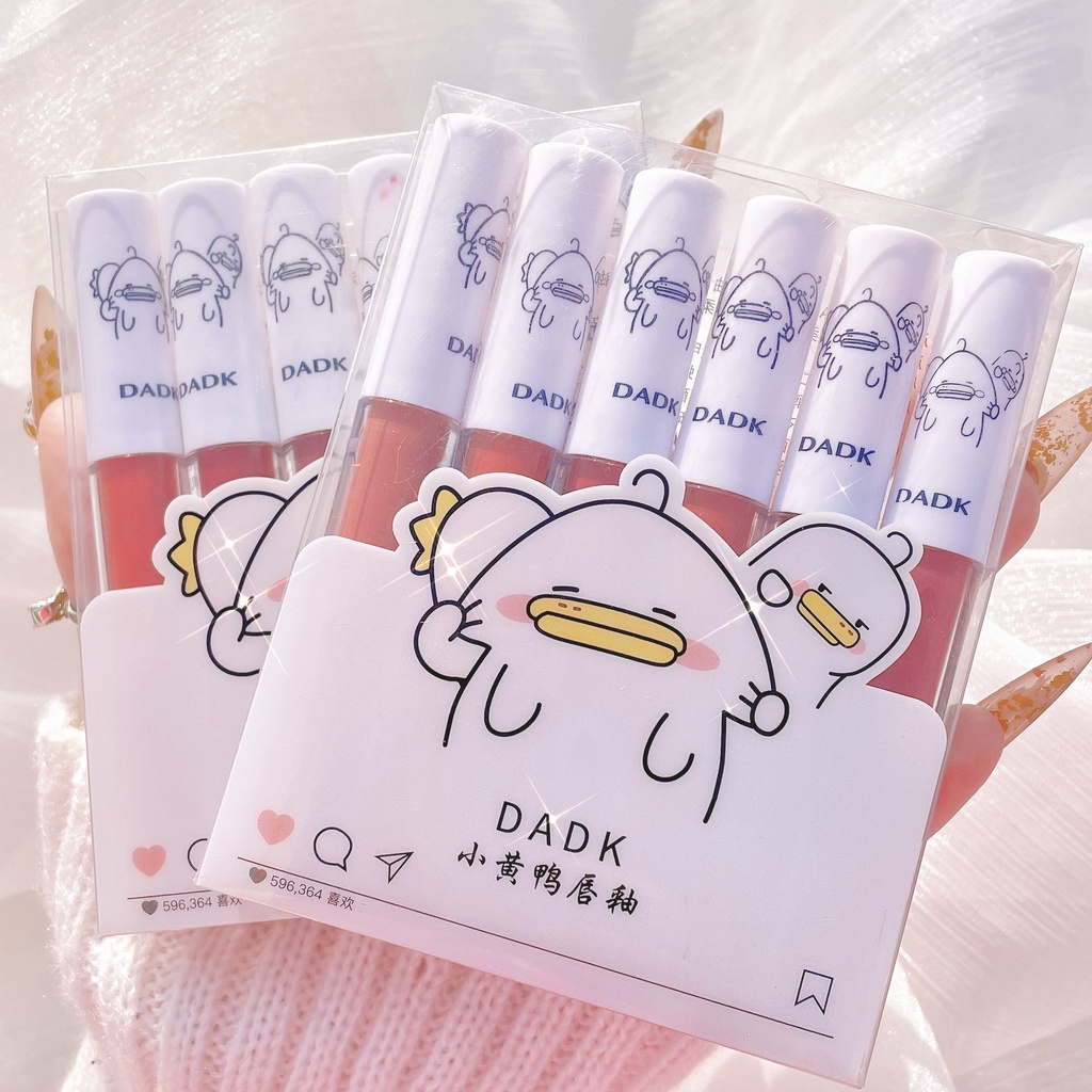 Bộ 6 Son Môi Dadk Chất Nhung Lì Thiết Kế Hình Chú Vịt Vàng Dễ Thương
