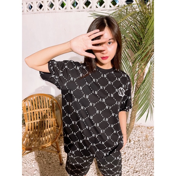 Áo MLB logo thêu monogram