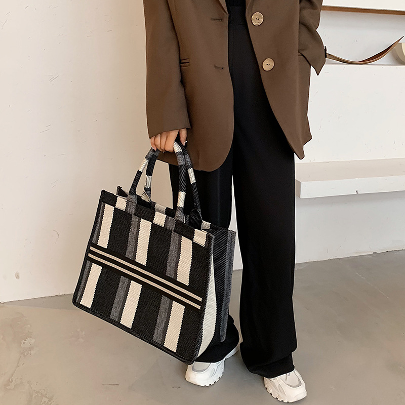 Túi Xách Vải canvas Phong Cách Hàn Quốc Thời Trang Cho Nữ IELGY