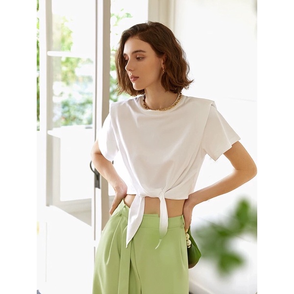 CROPTOP_Áo croptop dáng dài có đệm vai buộc nơ trước bụng