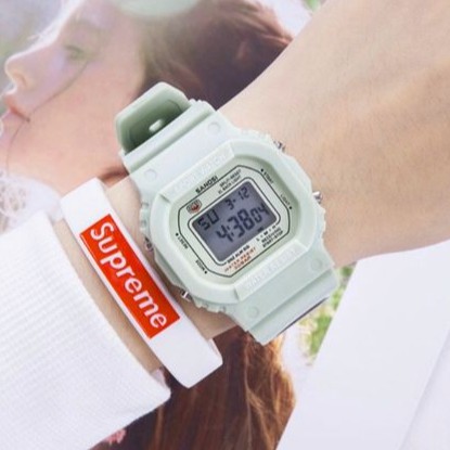 Đồng hồ thể thao unisex, máy điện tử, chống nước tốt, dây cao su thơm, phù hợp cho mọi lứa tuổi | BigBuy360 - bigbuy360.vn