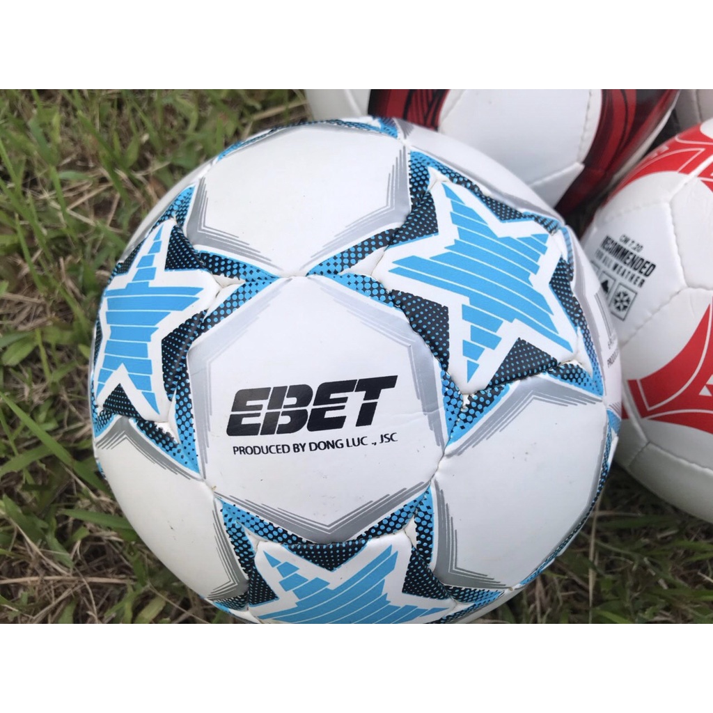 Bóng đá Động Lực khâu tay số 5 hoa EBET cao cấp