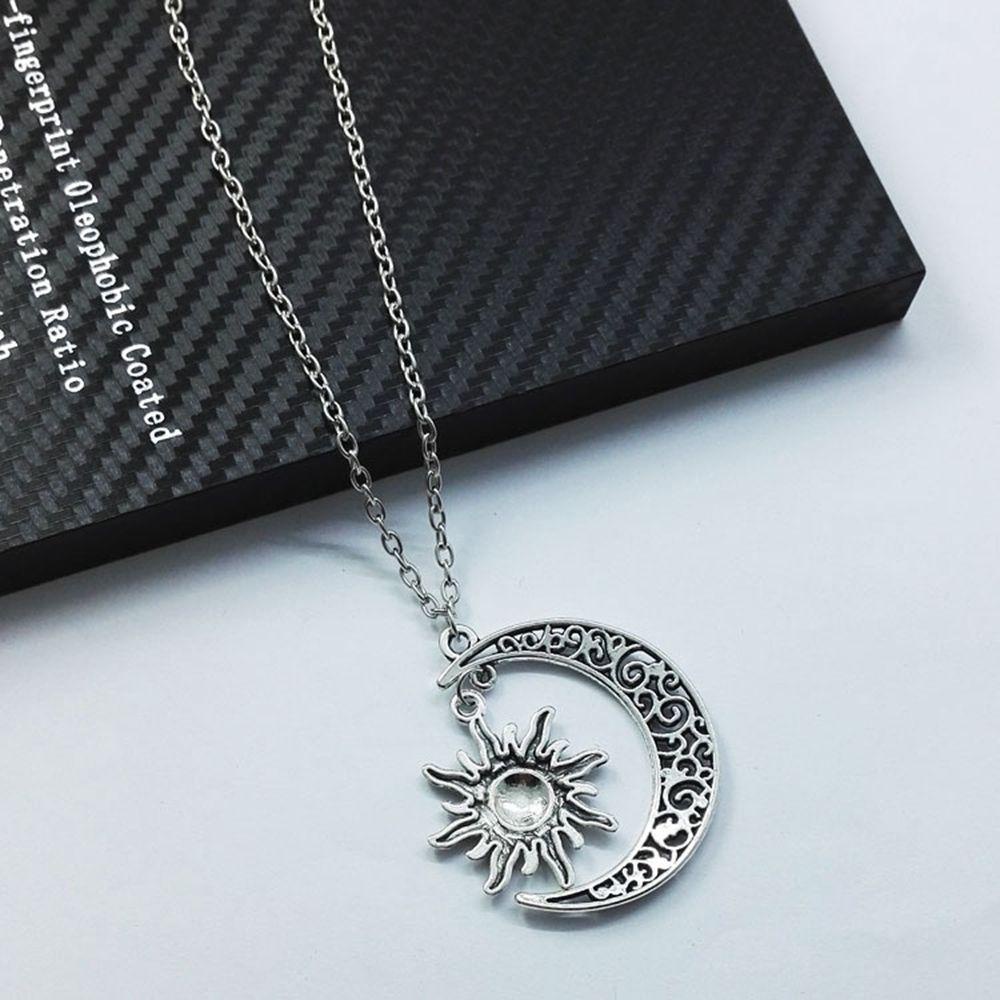 Vòng cổ Thời Trang Phong Cách Retro