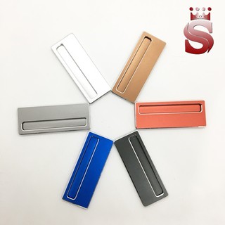 Bộ bảng tên nhân viên gồm 1 nam châm thẻ tên và 1 phôi thẻ cao cấp