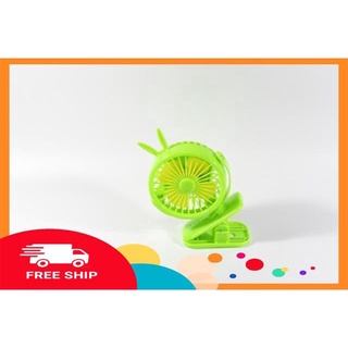 Quạt mini kẹp bàn chạy pin