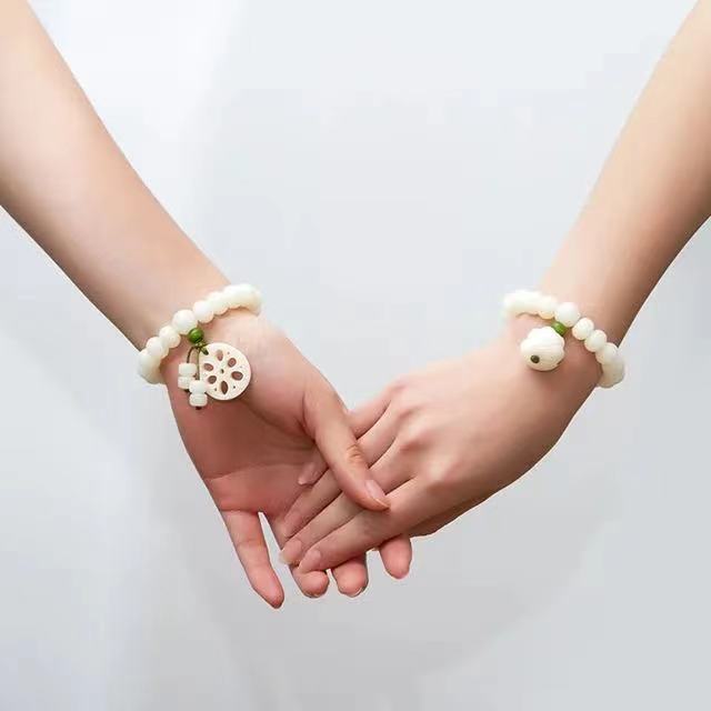 Vòng tay hạt ngọc bích màu trắng 10mm tùy chọn kiểu dáng