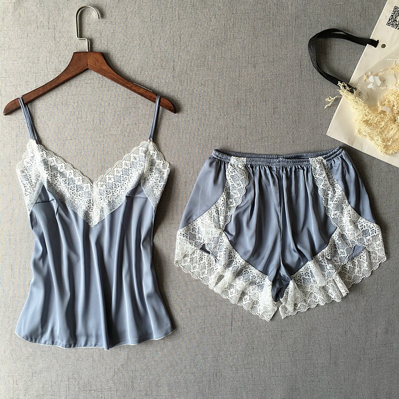 Bộ ngủ lụa Quảng Châu viền ren dây mảnh không đệm ngực Havana FB06