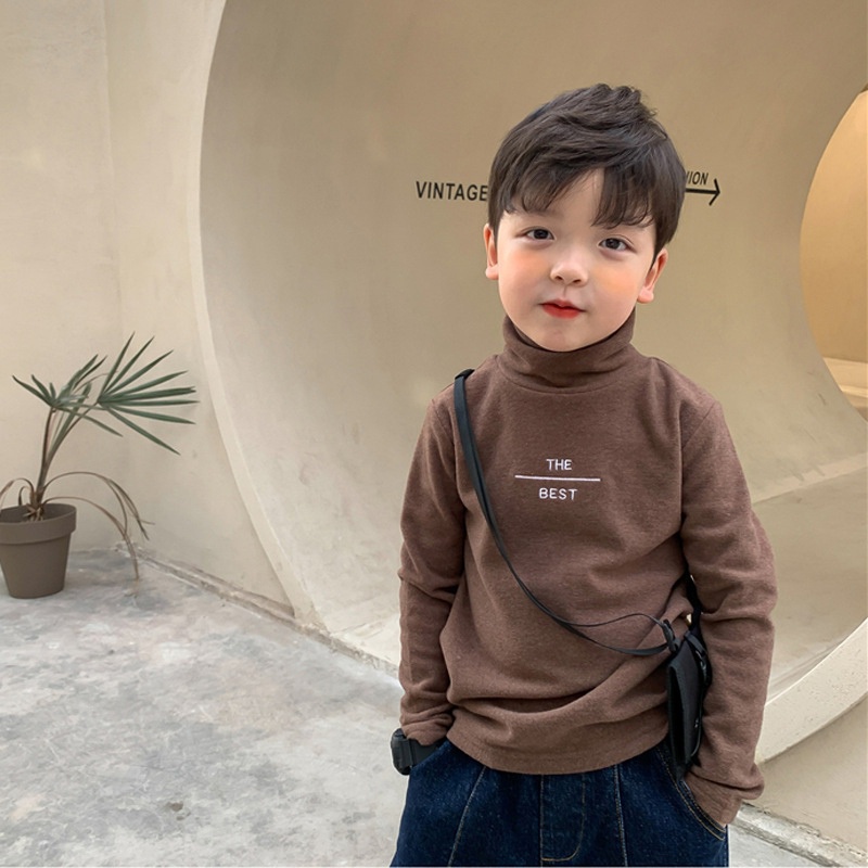 Áo thun cổ lọ in chữ thiết kế thời trang phong cách mùa thu cho bé trai