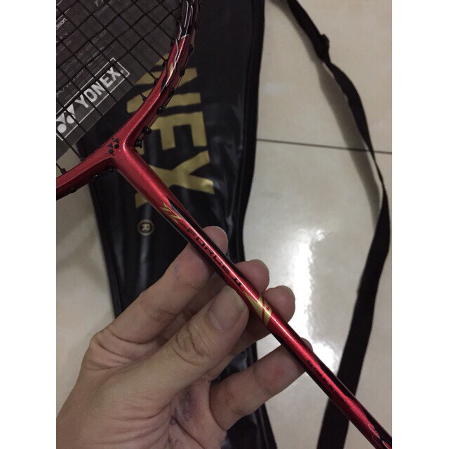 Vợt Cầu Lông YONEX Cước