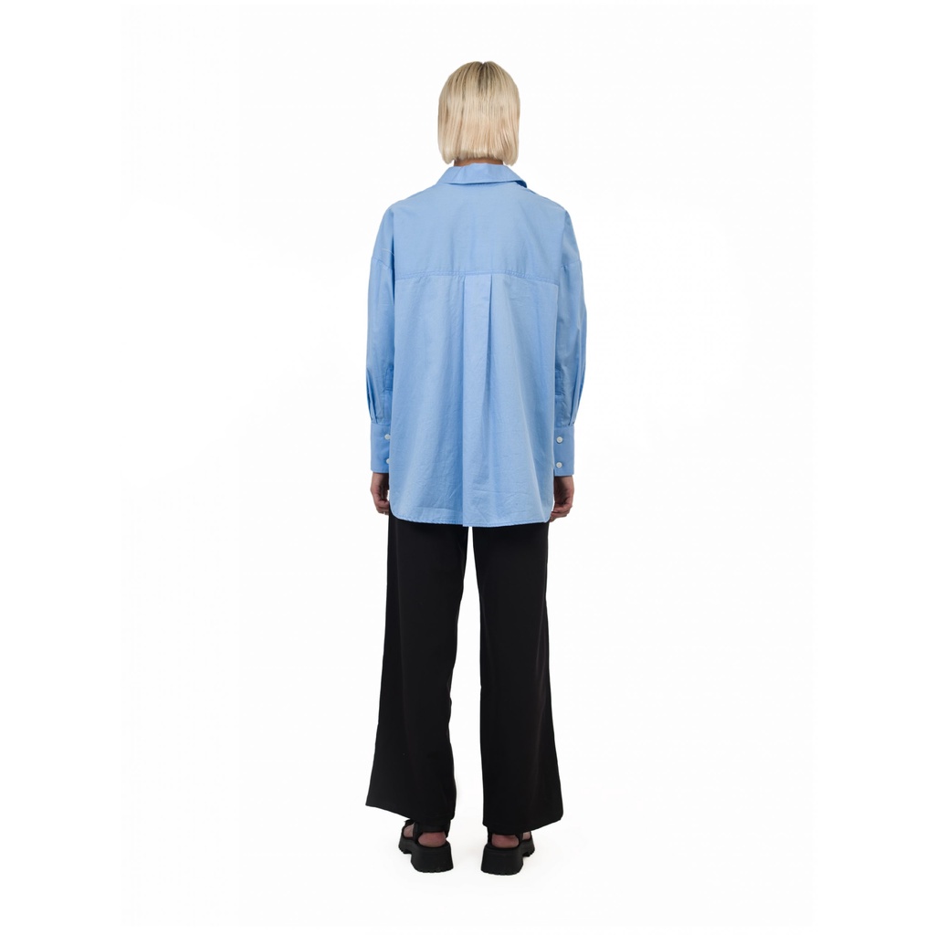 Là min - Áo Sơ Mi Xanh Form Oversized
