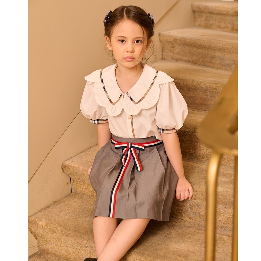 Áo sơ mi cộc tay bé gái 137Kids thiết kế cổ sen dễ thương thoáng mát thấm hút mồ hôi tốt