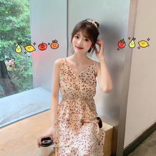 Đầm hai dây xếp tầng