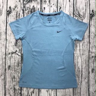 Áo tập gym nữ
