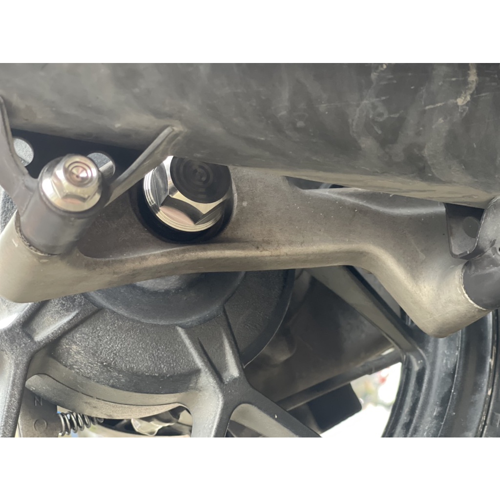 Ốc Salaya 10li mẫu Thái inox 304 dài ngắn đầy đủ các size cho các dòng xe máy