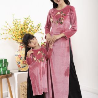Áo dài truyền thống  nhung  không cổ cho các chị em