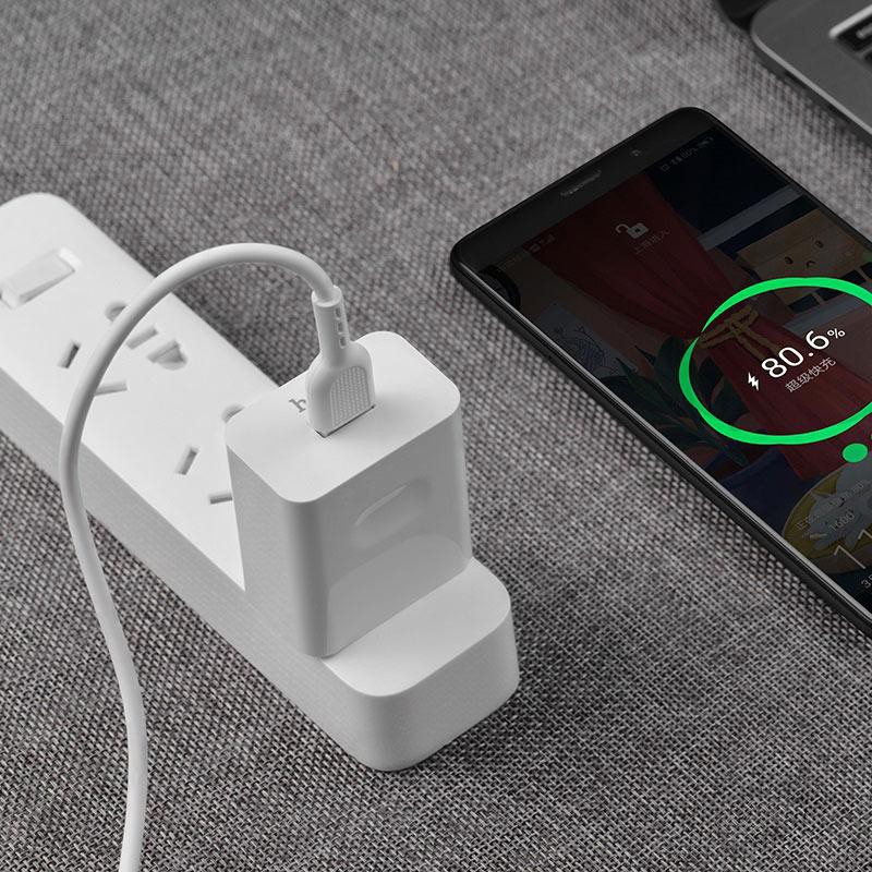 Củ Sạc Nhanh Hoco 20 W Cho Điện Thoai