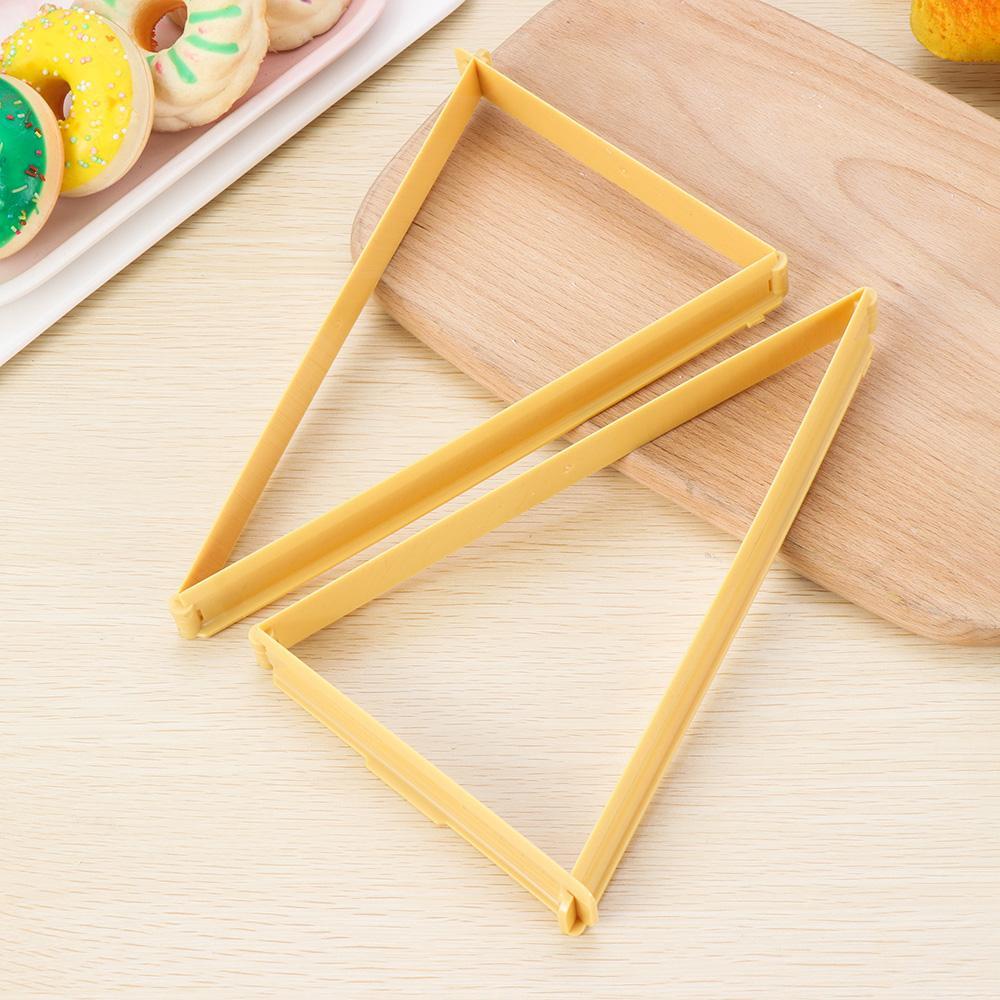 Dụng Cụ Cắt Bột Làm Bánh Sừng Bò Độc Đáo Tiện Dụng Cho Nhà Bếp