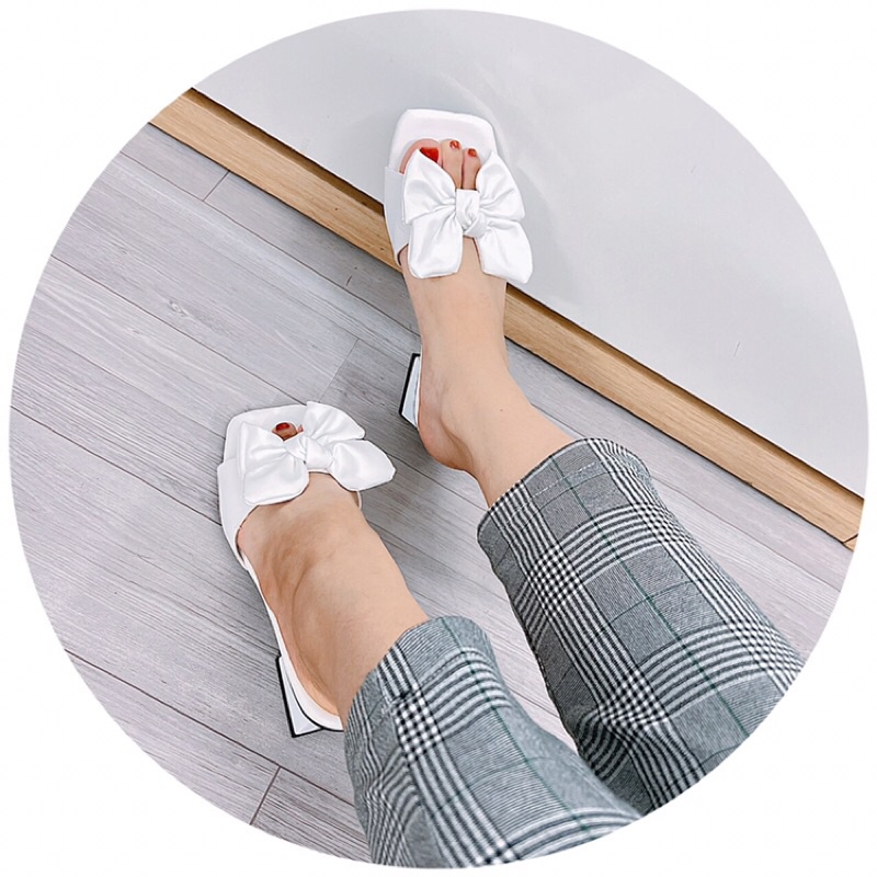 Dép nữ cao gót vuông 4cm quai ngang da lì nơ 4 cánh