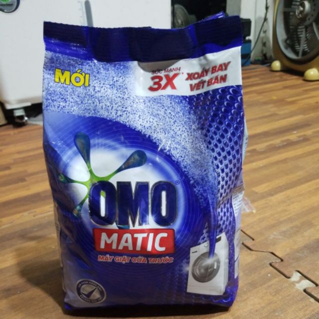 Bột giặt OMO Matic cho máy giặt cửa trước dạng Túi 3kg