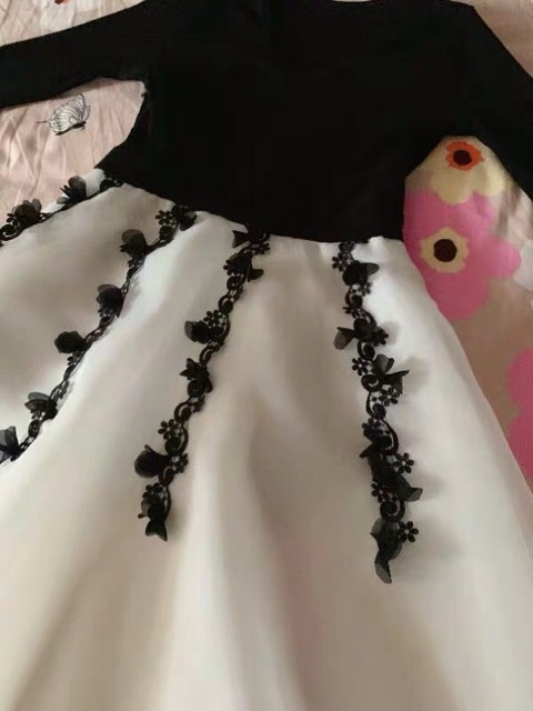 Đầm IU Jang Man Wol Hotel Del Luna