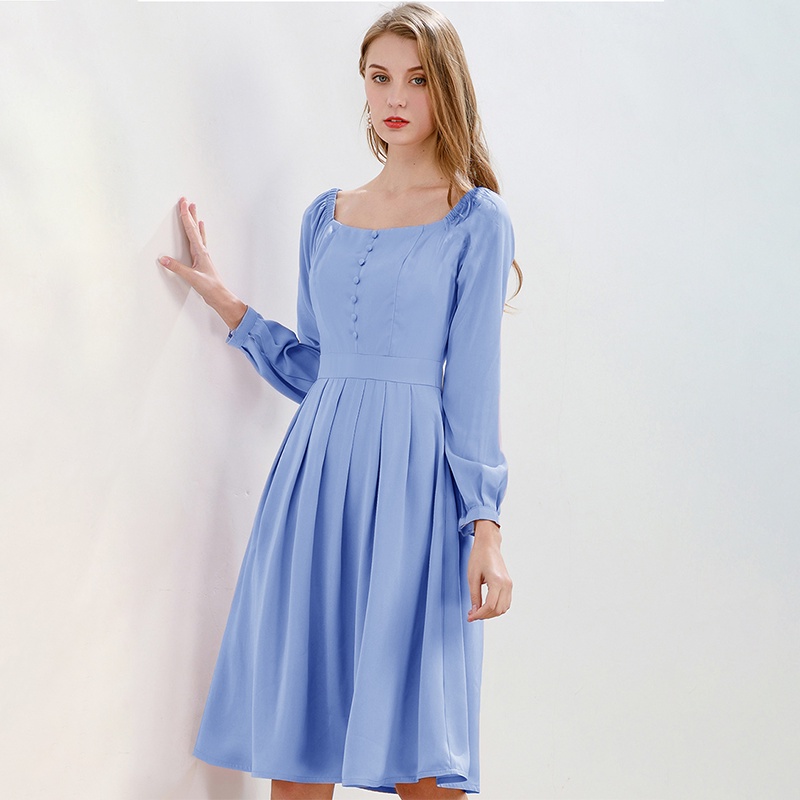 Đầm cổ vuông nút bọc LYNO AB0134