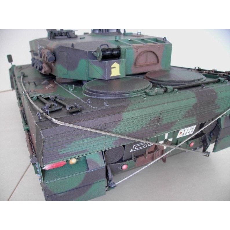 Bộ kit mô hình giấy 3D Xe tăng Leopard 2A4 German Tank