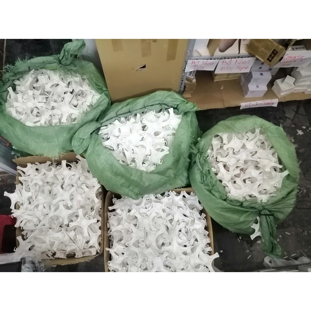 Chân đế nhựa cho Wifi Aruba 135,115,205,215, 225,315, 325,335, 345 giá tốt. Nhựa cao cấp