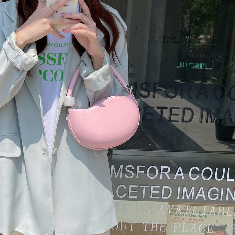 Túi đeo vai xách tay messenger IELGY kiểu hạt đậu đáng yêu dành cho nữ