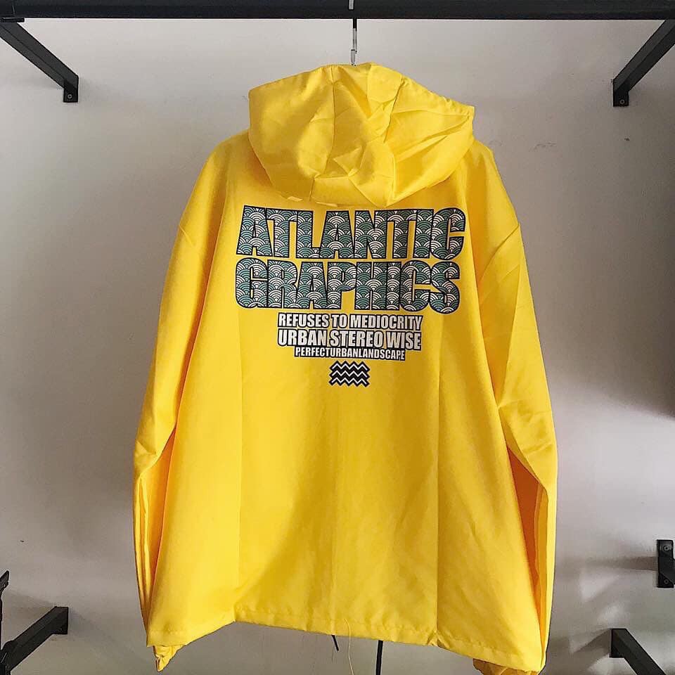 ÁO KHOÁC DÙ FORM RỘNG RAP VÀNG - GIN STORE