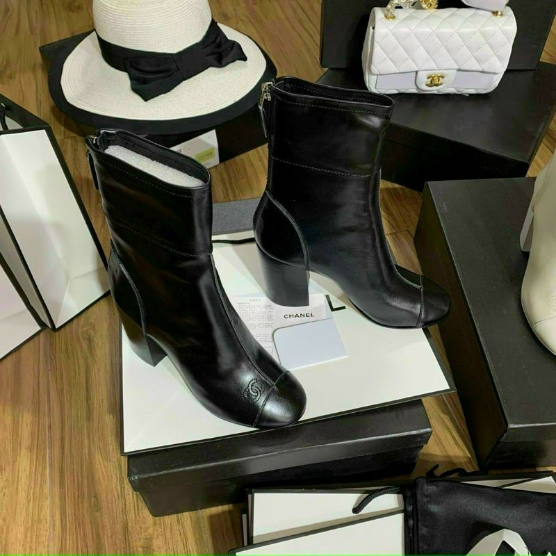 Boots da thật Chà neo hàng siu cấp cực đẹp đen trắng