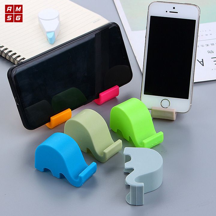 Giá đỡ điện thoại hình chú voi con đáng yêu giúp bé không bị mỏi mắt khi xem youtube, học online