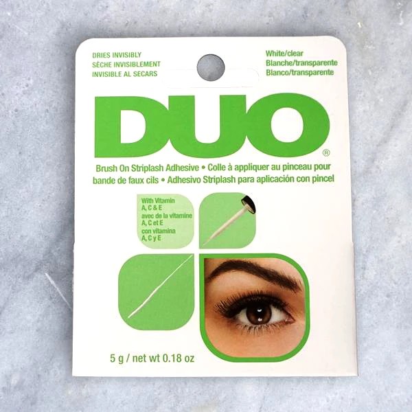 Keo dán mi Duo Brush On Striplash Adhesive