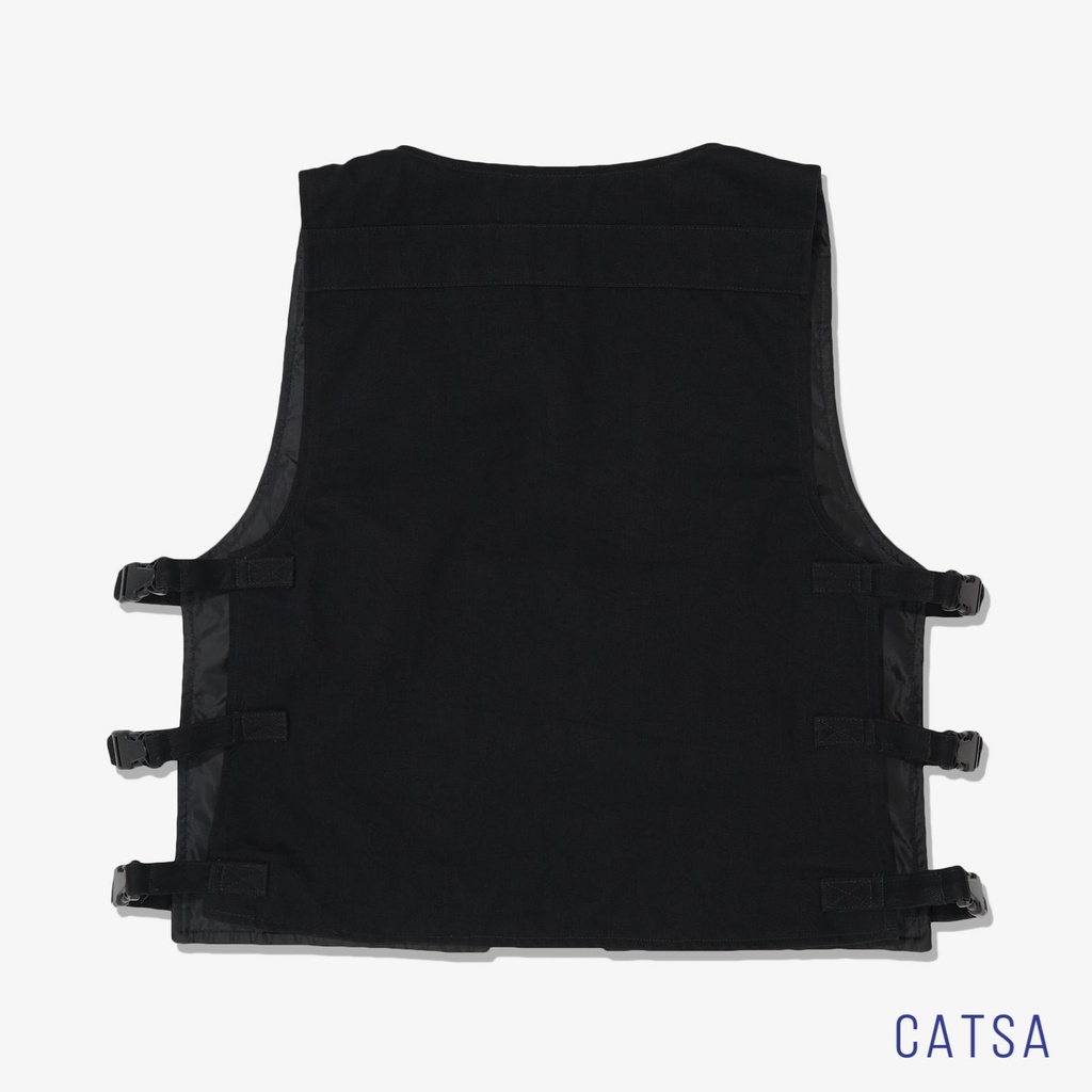 Áo khoác ghile đen CATSA chất liệu vải kaki, độ bền cao, mặc phong cách và thoải mái AKJ039