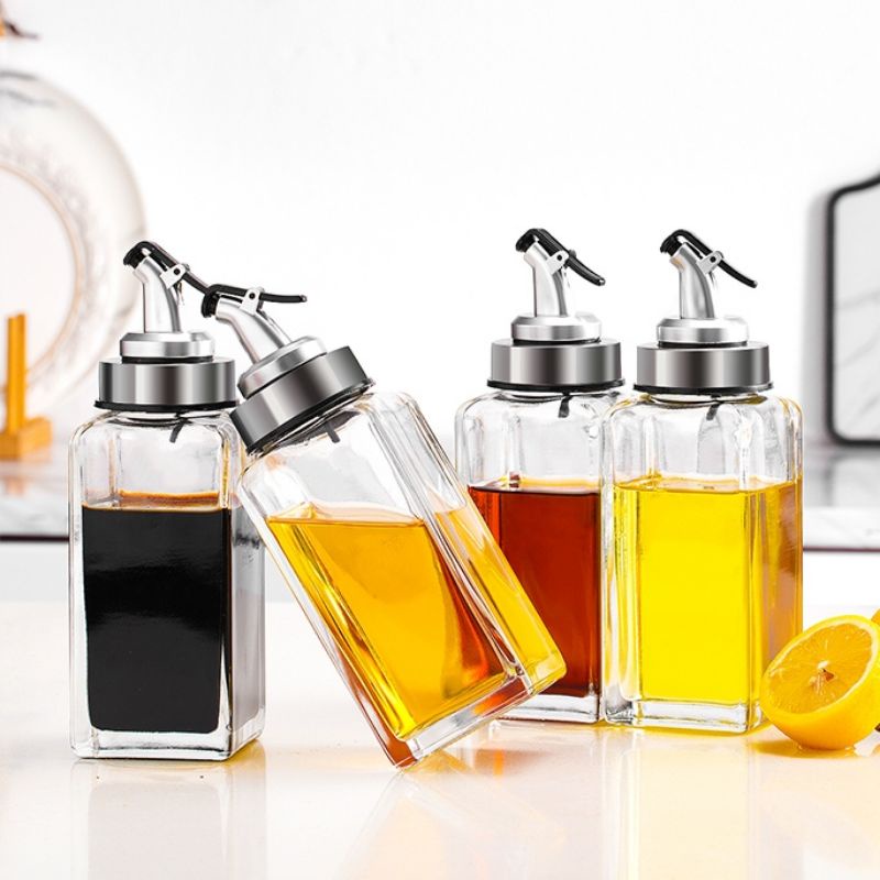 Chai Đựng Gia Vị Thủy Tinh Thân Vuông Vòi Rót Bấm Tay 150ML đến 500ML Trong Nhà Bếp