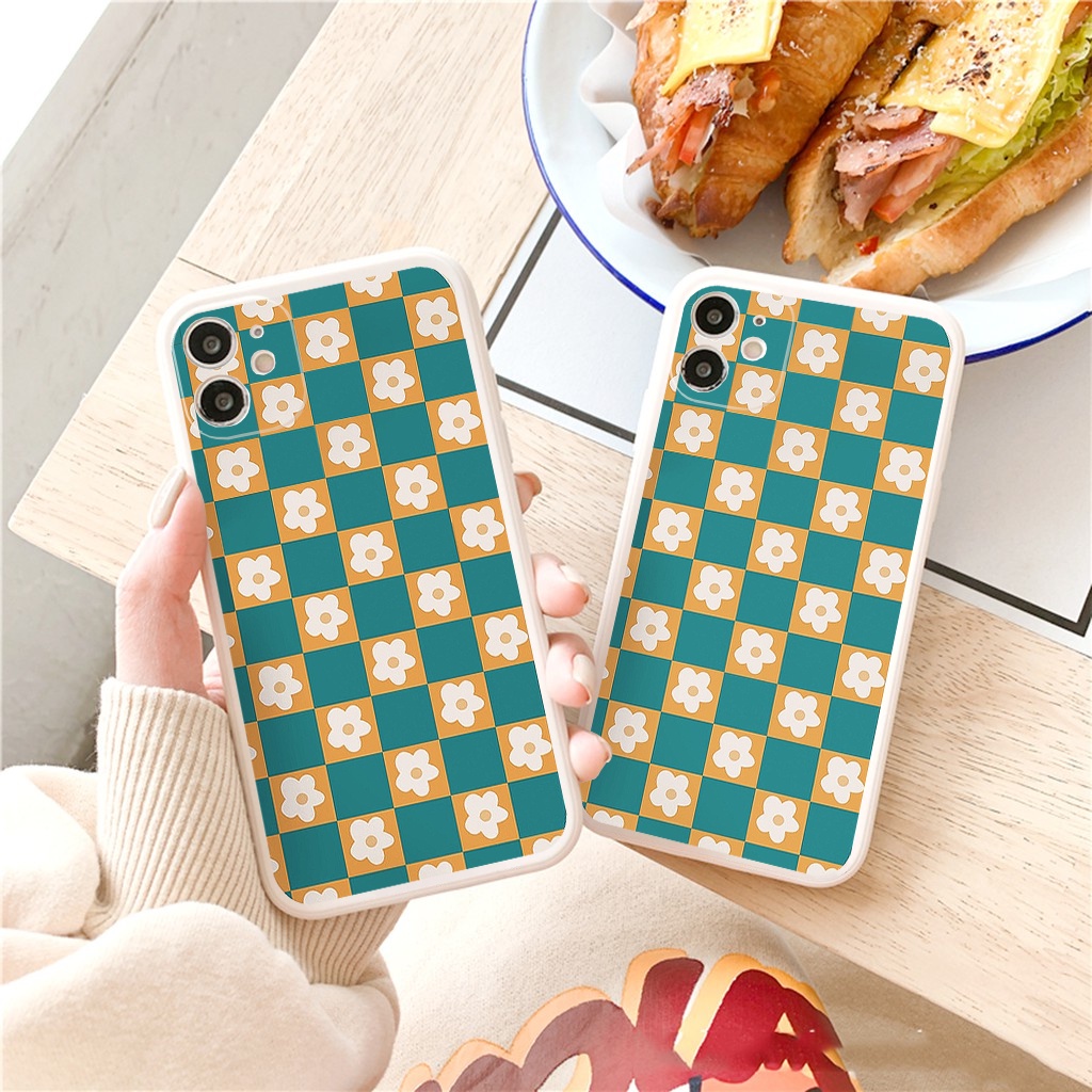 Ốp lưng iphone cạnh vuông Hoa caro dành cho iphone 6 đến 14promax - E179