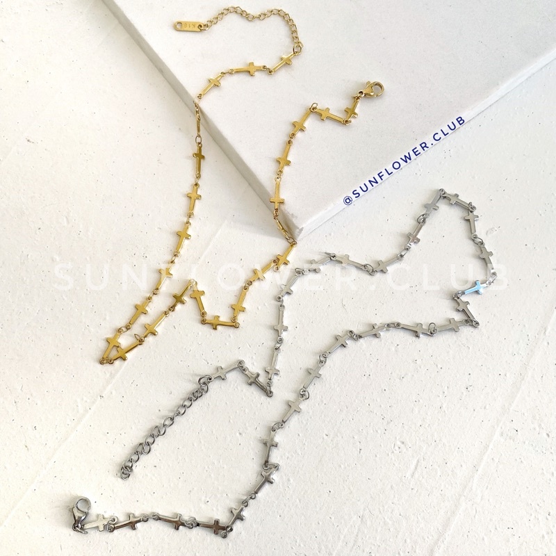 DÂY CHUYỀN THÁNH GIÁ thép không gỉ không bay màu