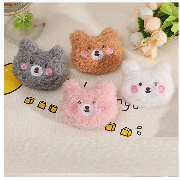 Ghim cái áo, balo hình gấu bông siêu xinh