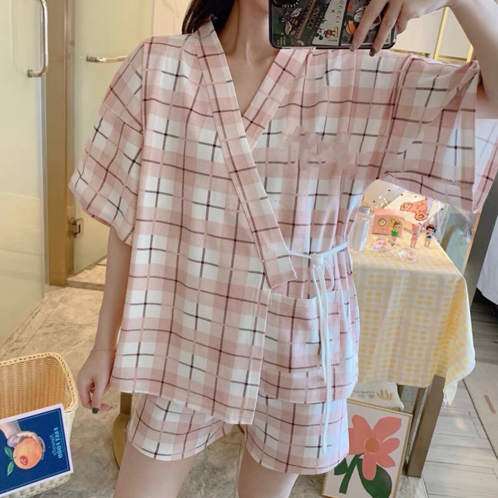 Bộ Pijama Nữ Dây Eo Cộc Tay Icon 🦋 Set Ngủ Mặc Nhà Ngắn Tay Nhiều Màu 🦋 Bộ đồ Kimono Kẻ Emo Nam nữ - Yukata quả đào
