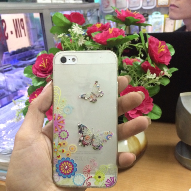 Ốp ip5/5s Hình Hoa  Bướm Đính đá