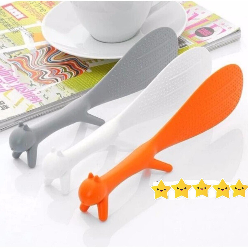 Muỗng Xới Cơm Hình Con Sóc Đứng Tiện Dụng