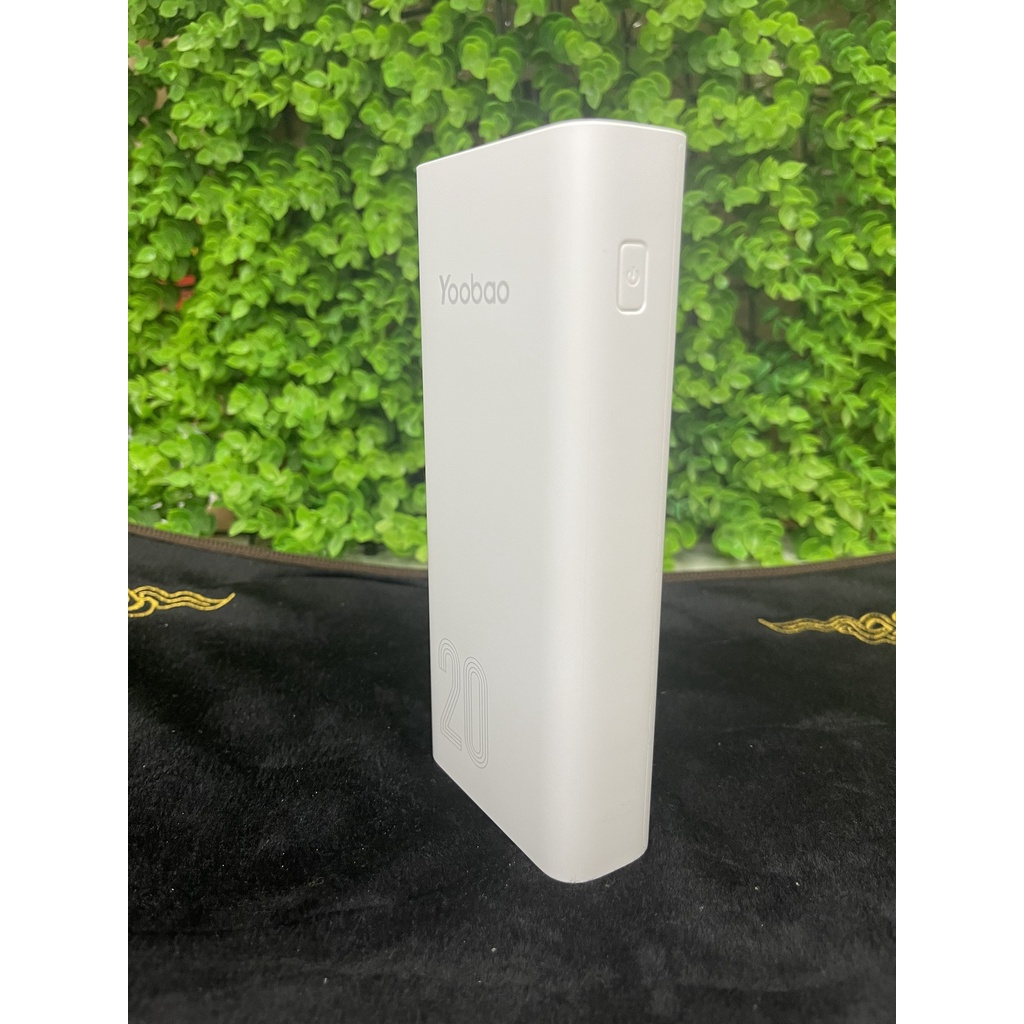 Pin Sạc Dự Phòng 20000mAh C20Q Yoobao PD 20 Sạc Nhanh Công Suất 22,5W- Dùng cho Iphone 11,12, Huawei. Thiết Kế Đẹp Mắt.