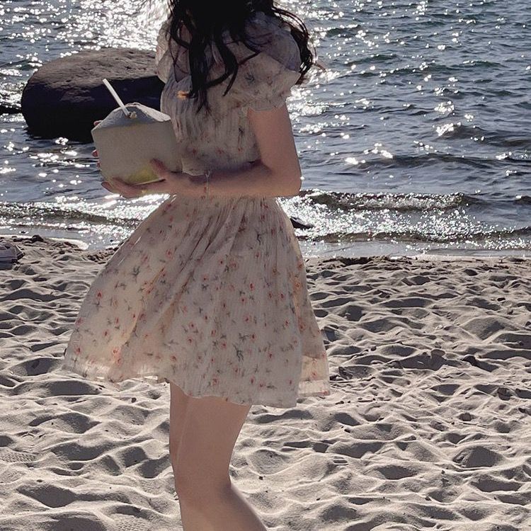 Đầm voan hoa cột dây cổ yếm thời trang xuân hè dành cho nữ 2022