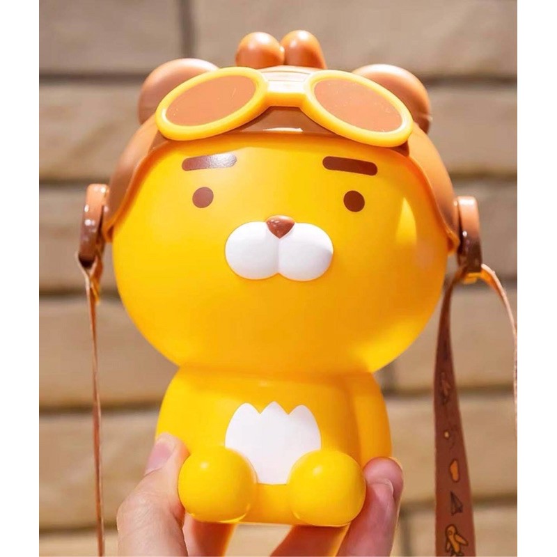 Bình đựng nước nhân vật Ryan của Kakao Friend