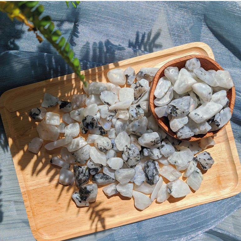 Đá cuội Moonstone, đá mặt trăng tự nhiên dùng trong thanh tẩy Tarot, Reiki, thiền định