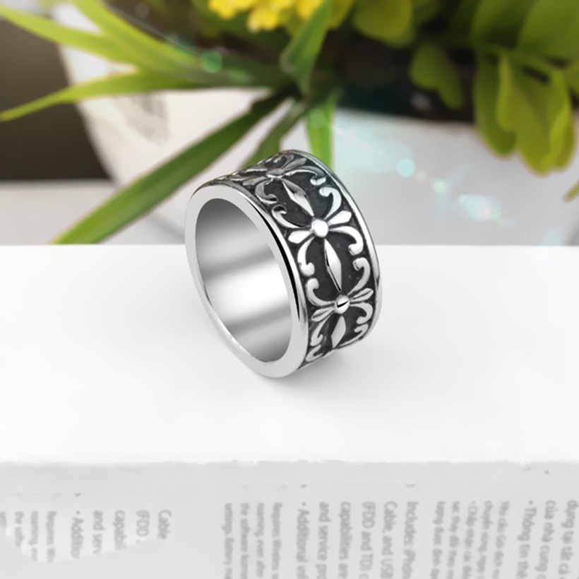 Nhẫn nam inox thời trang Chrome Heart N644