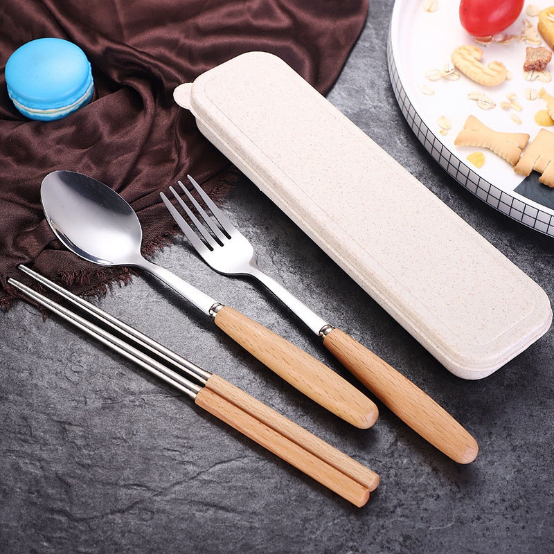 Bộ Muỗng Nĩa Bằng Thép Không Gỉ Với Tay Cầm Bằng Gỗ Tiện Dụng