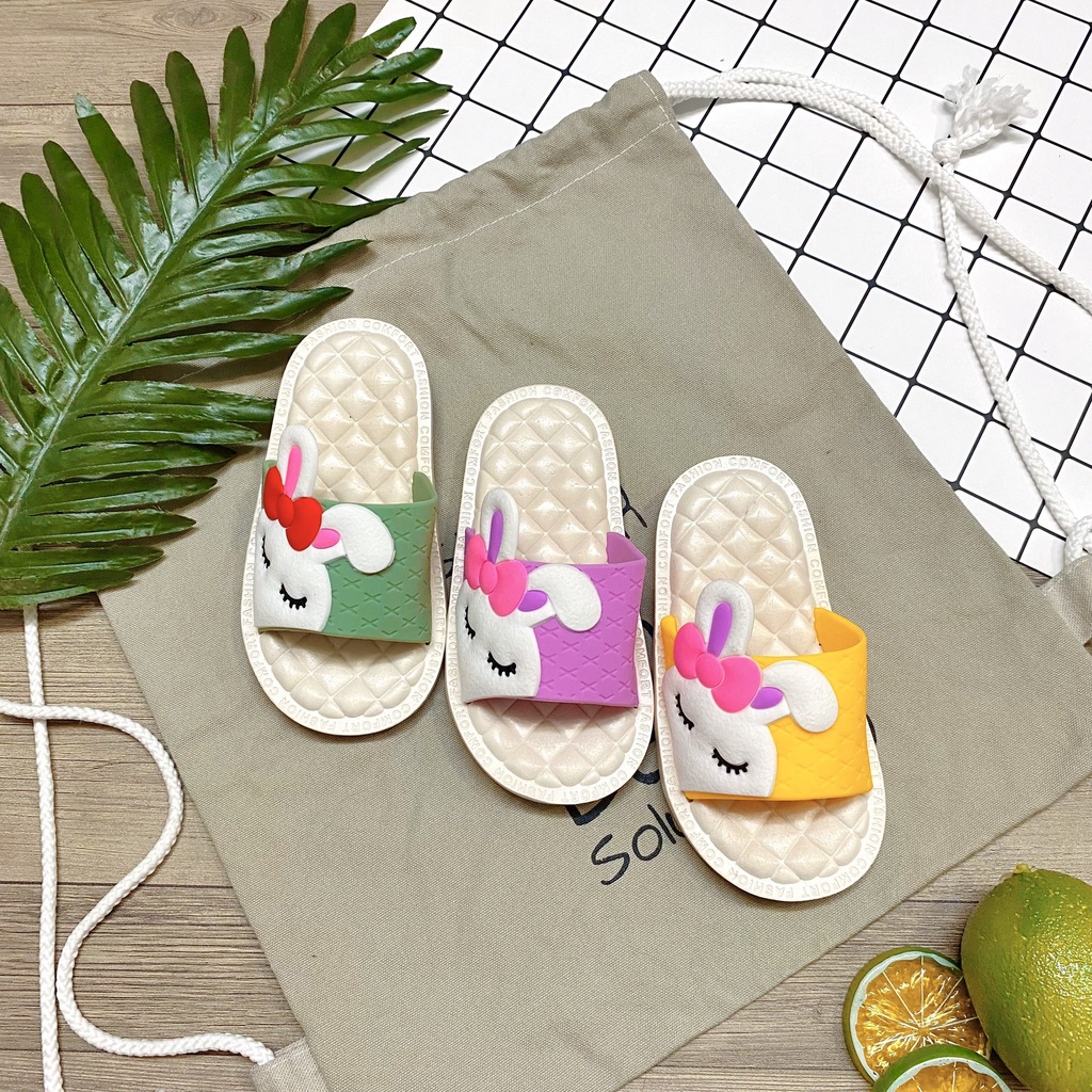 Dép quai ngang nhiều màu cho bé gái họa tiết thỏ xinh xắn - TT418